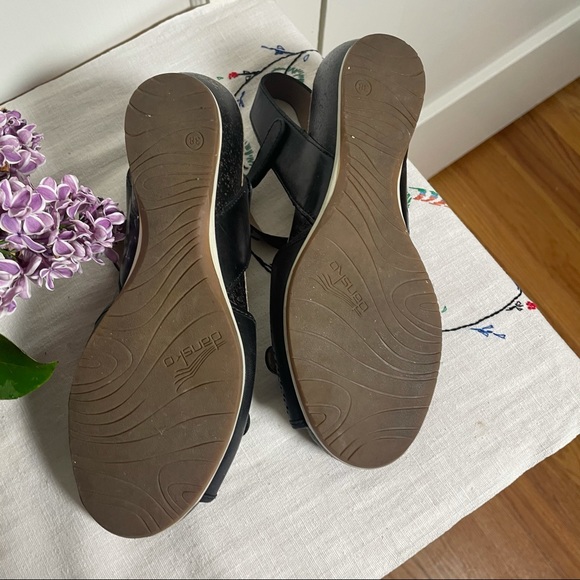 Dansko Sandals Black Buckle Size 38 - Picture 7 of 7